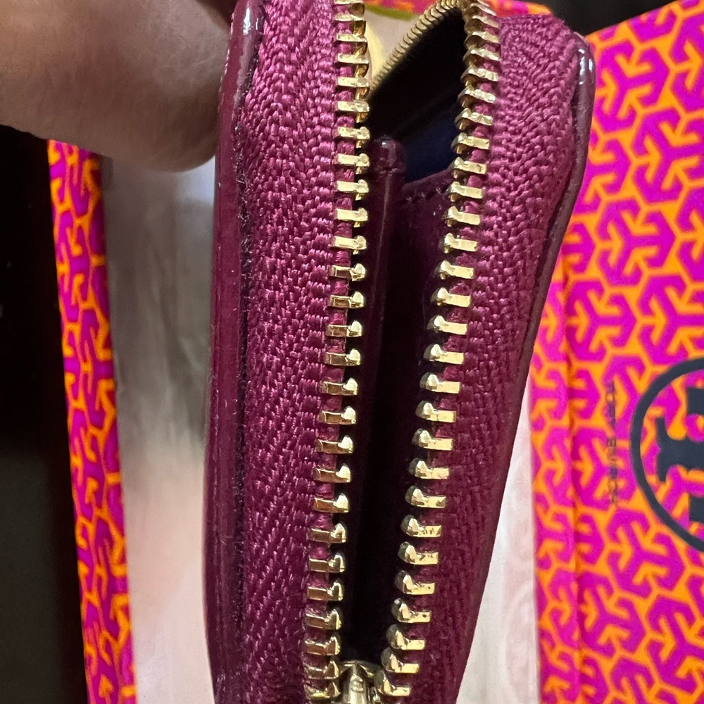 Tory Burch Card/Key Chain Wallet - image 6